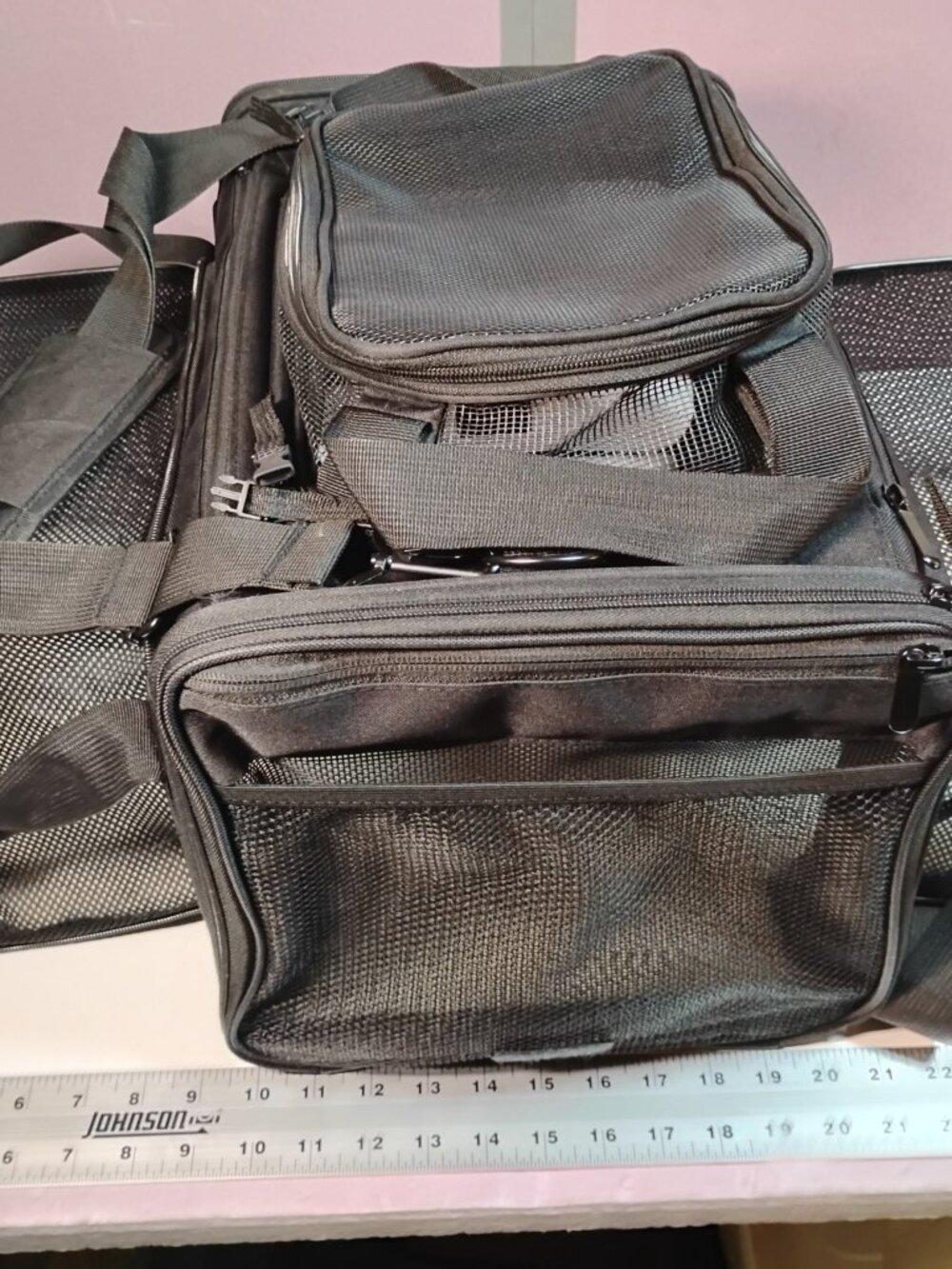 Henkelion Small/Medium Pet Carrier - Black - Picture 6 of 6